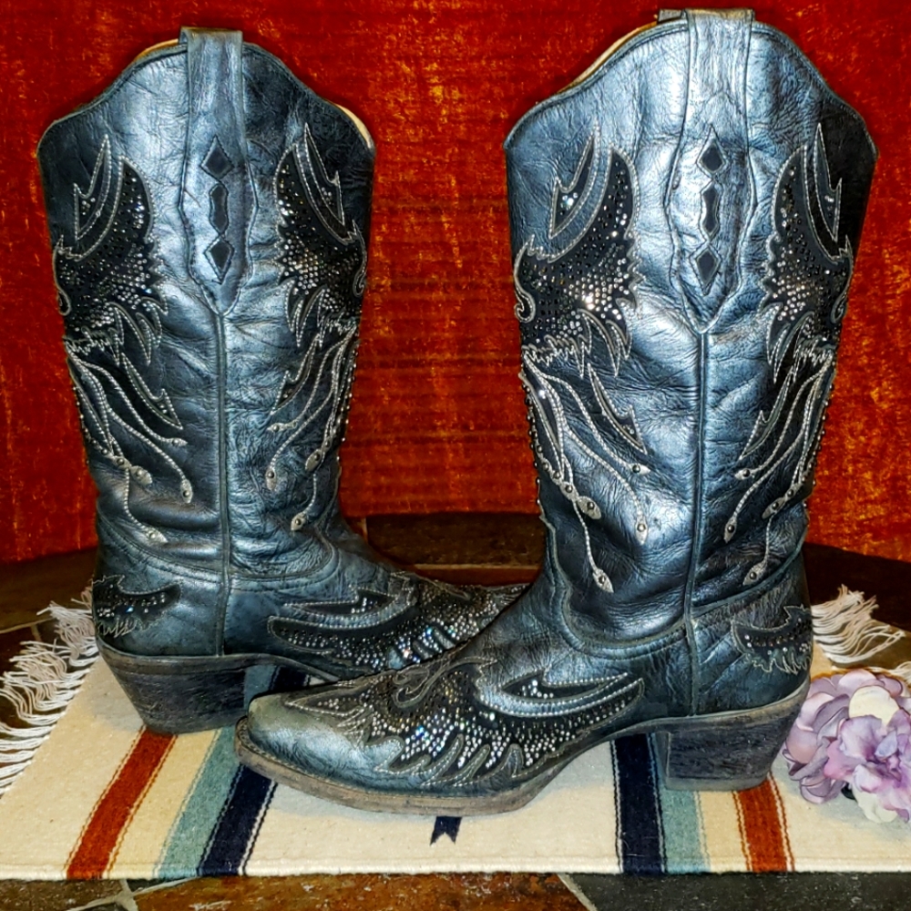 Corral Black and Silver Heeled Boots - Picture 5 of 15